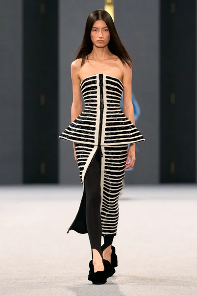 Look 36